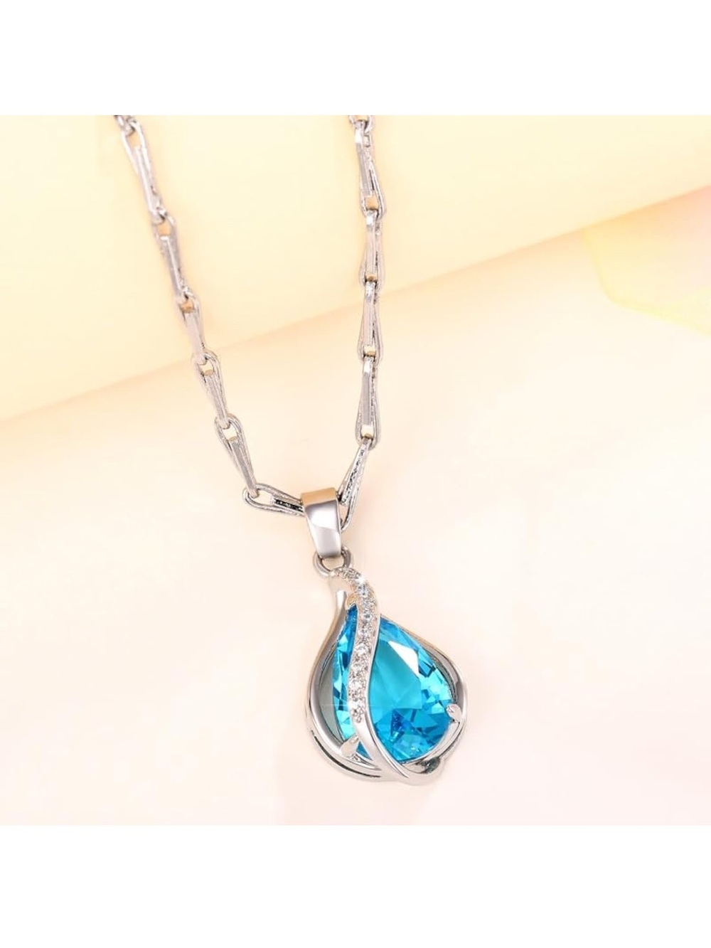 Romantic Blue Teardrop Pendant Necklace - Silvertone B65 - Picture 5 of 7
